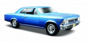 Model kompozytowy Chevrolet Chevelle SS 396 1966 niebieski